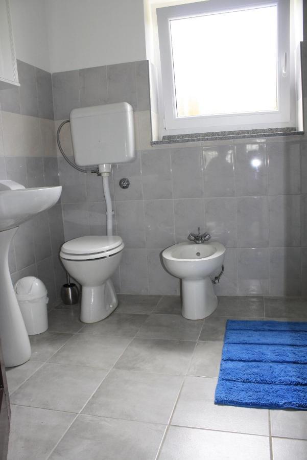 Holiday Home Radmila เปรมันตูรา ภายนอก รูปภาพ