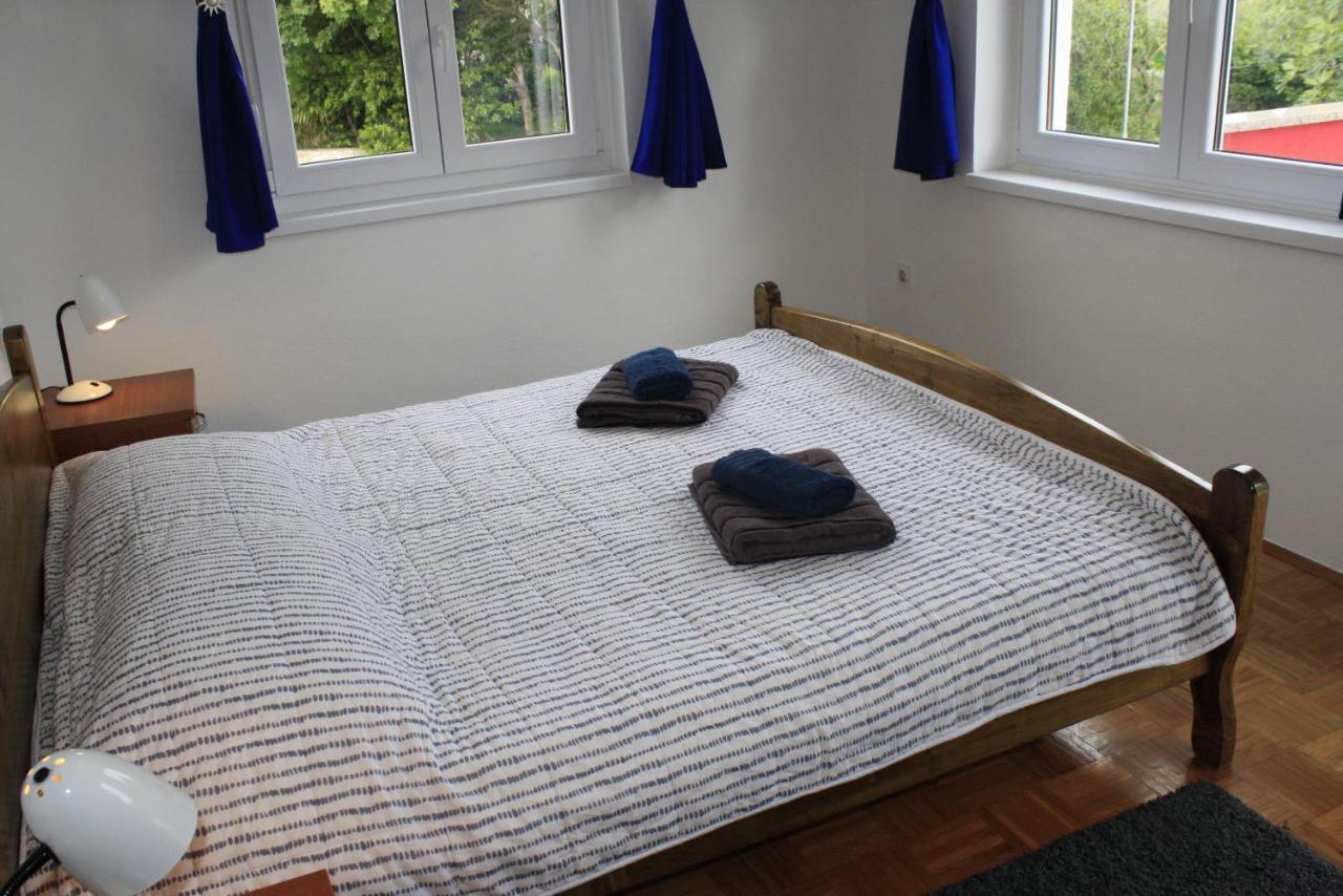 Holiday Home Radmila เปรมันตูรา ภายนอก รูปภาพ